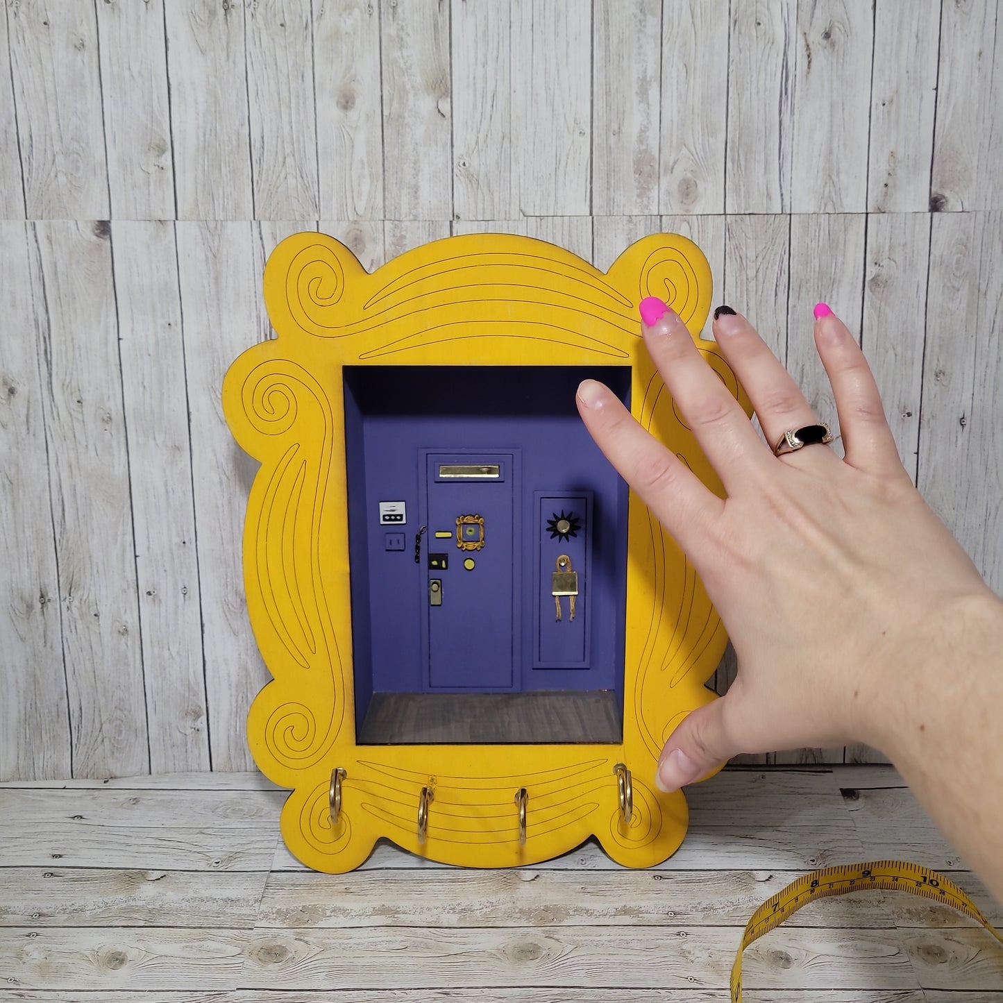 Keyholder, Friends Keyholder