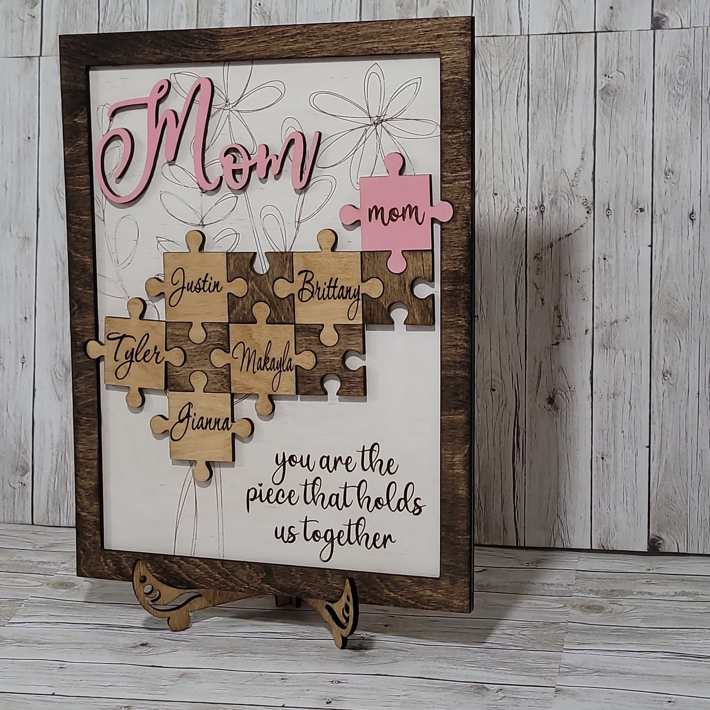 Mom Puzzle sign