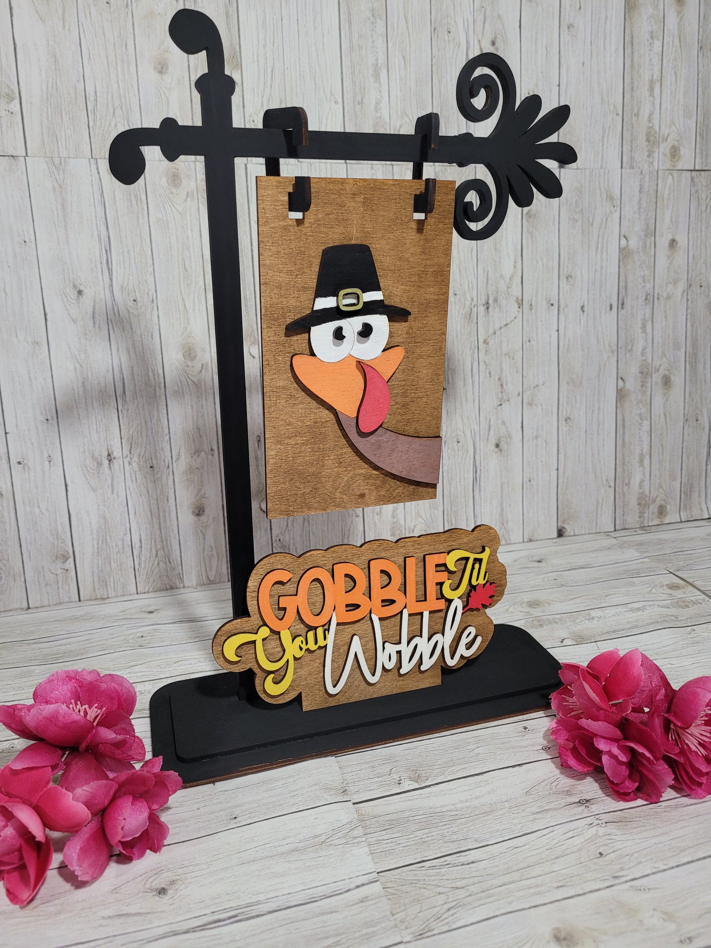 Thanksgiving table decoration