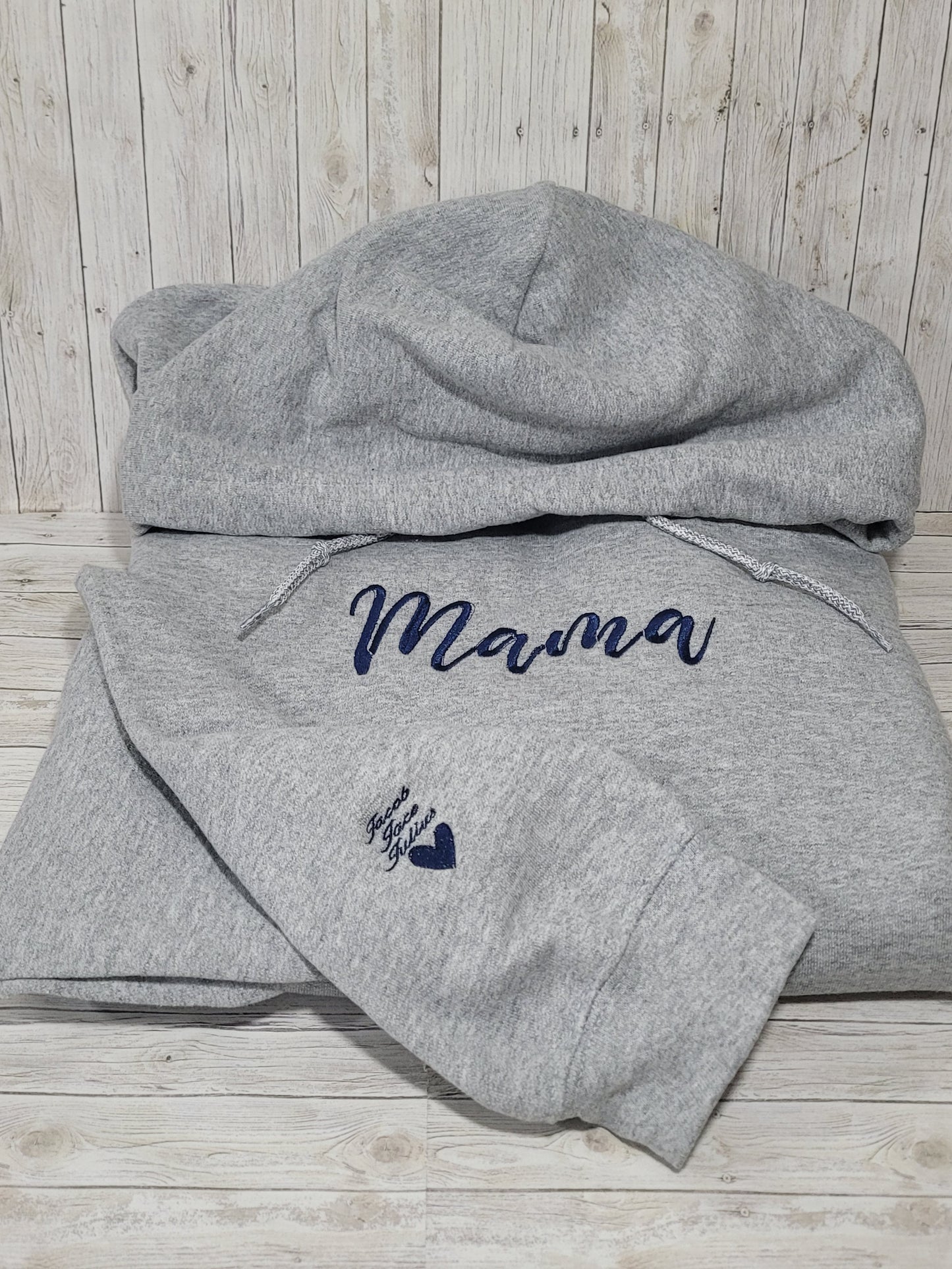 Personalized Mama Embroidered Sweatshirt – Custom Kids’ Names