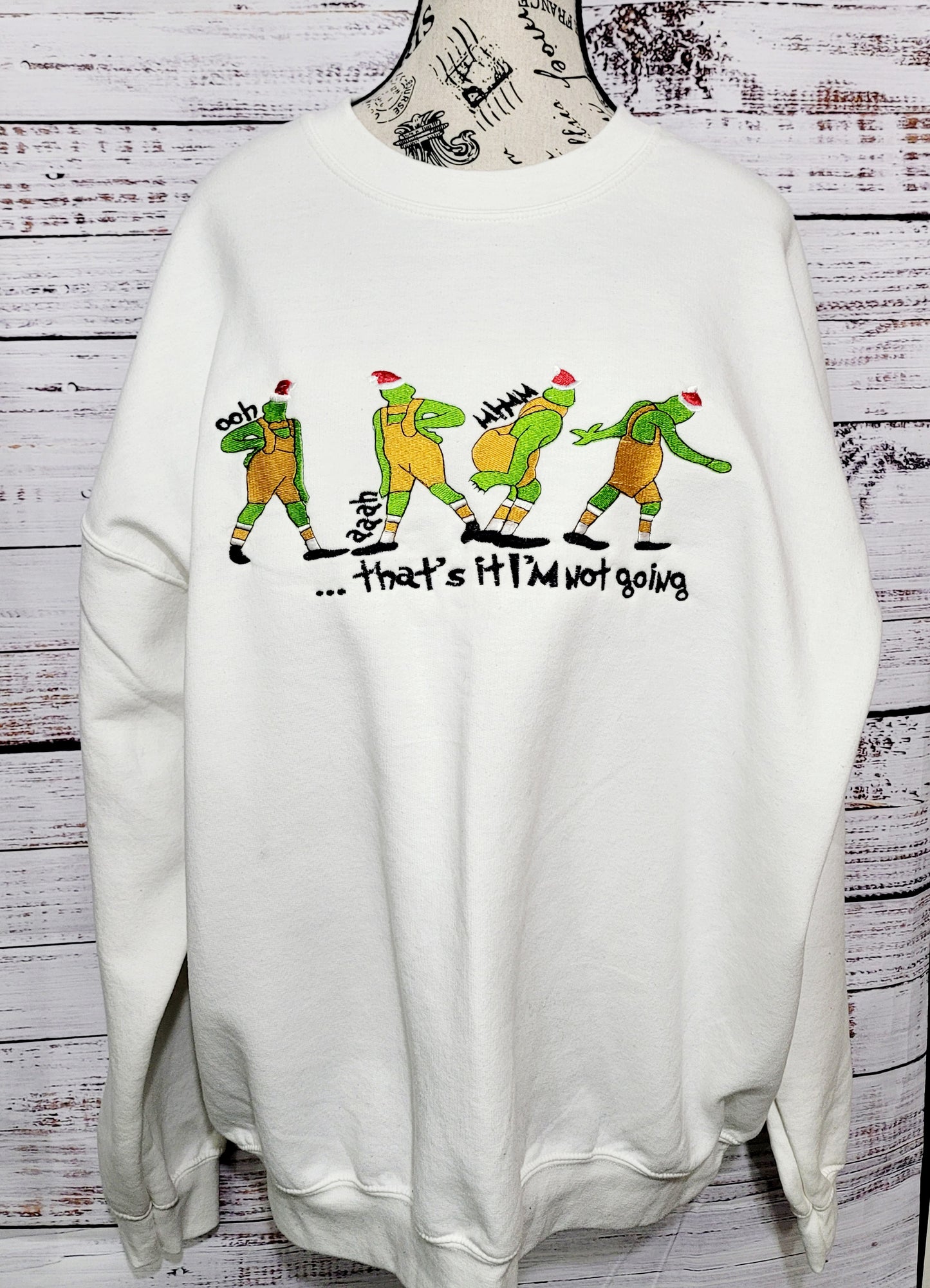 “That’s It, I’m Not Going” Holiday Sweatshirt – Funny Grinch Style Pullover 🎄😆