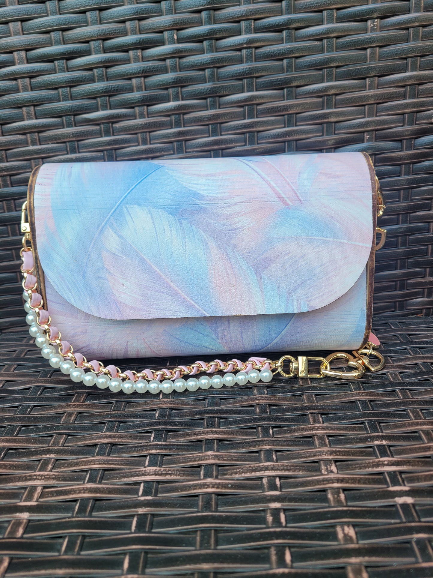 Pastel Feather Wooden Clutch Purse | Handmade Pearl Chain Crossbody Bag
