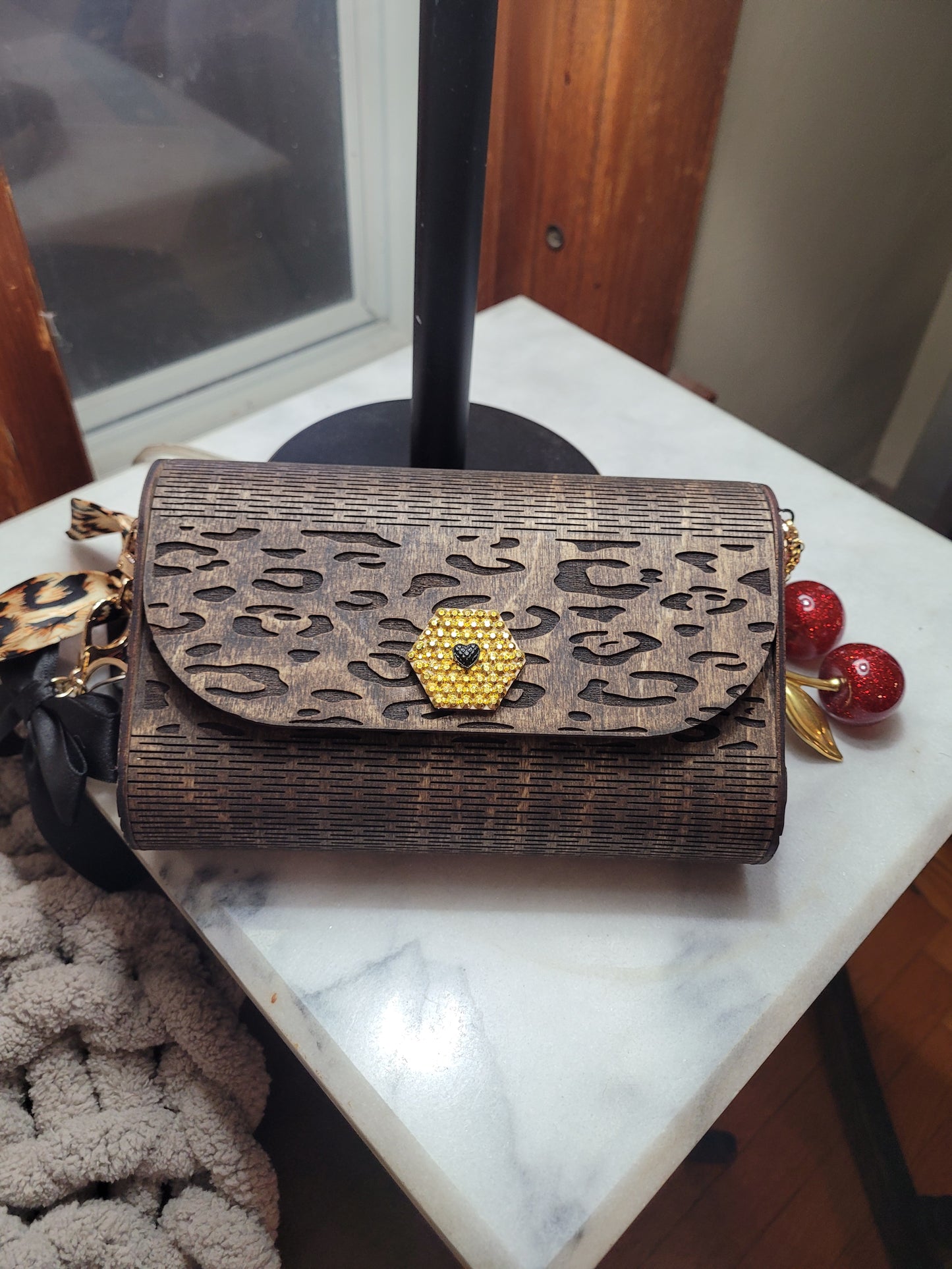 Leopard Print Wooden Clutch Purse – Handmade Wood Handbag with Gold Accent & Chain Strap