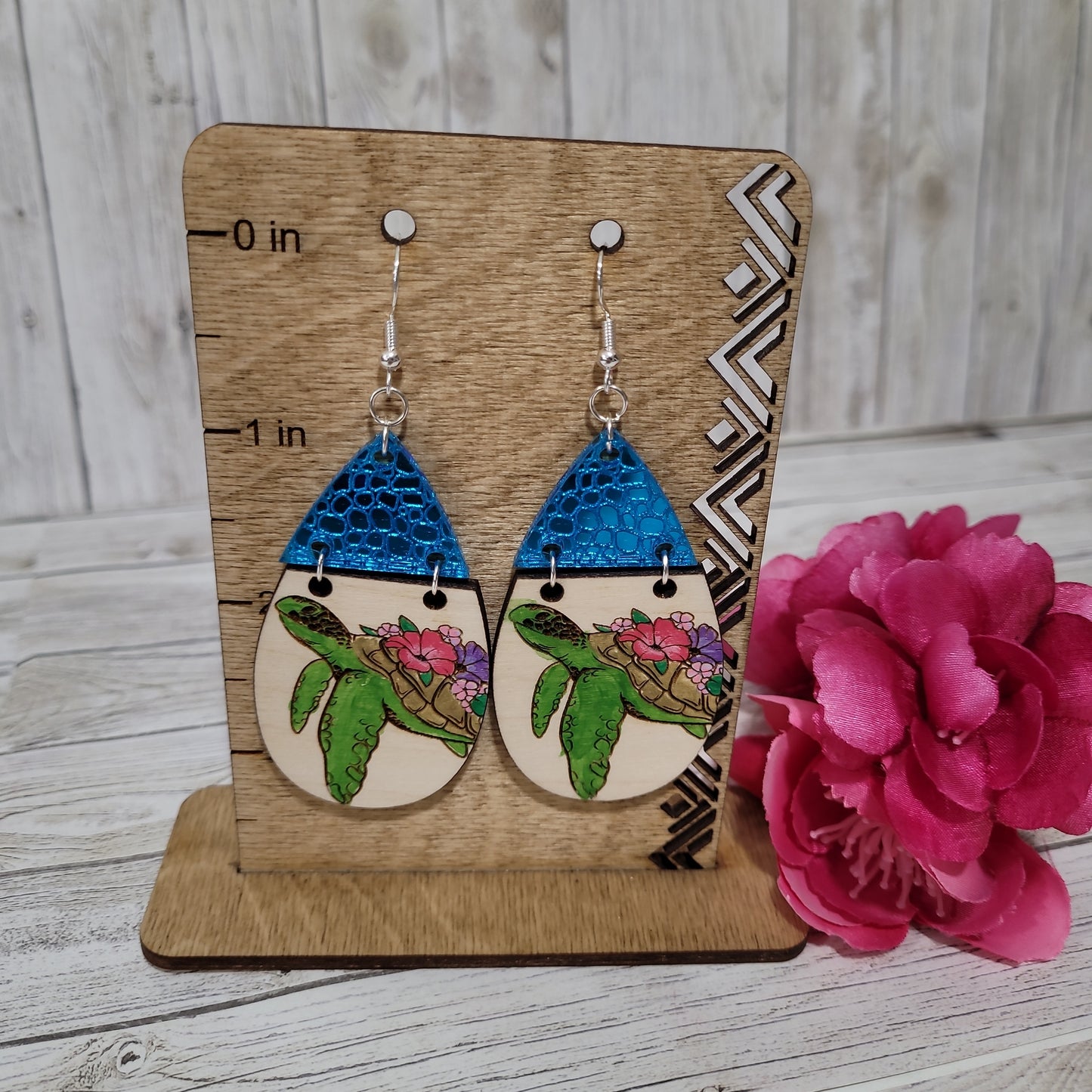 Sea Turtle & Floral Teardrop Earrings – Handmade Ocean Lover Jewelry 🐢🌺